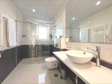 propertyimage1h5u6bcfmf20241117065229