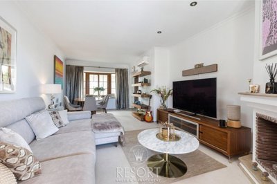 propertyimage1crbdegrps20241123031026