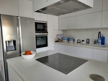 propertyimage1o9grzymb120241208062206