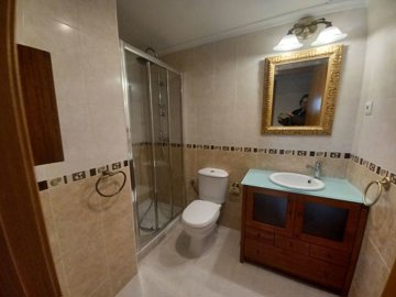 propertyimage1imv4abztr20241213082515