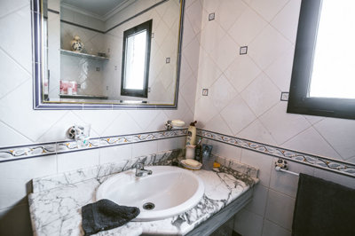 propertyimage1zxc6j2uzh20241217061120