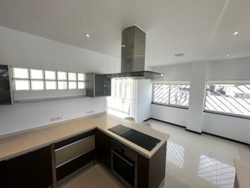 propertyimage10cyf0bcca20241218064643