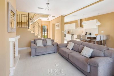 propertyimage1jwdkscy0w20241228061717