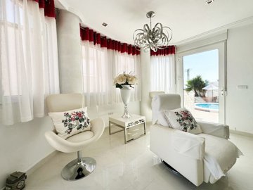 propertyimage1nu9yud4n620241010075548