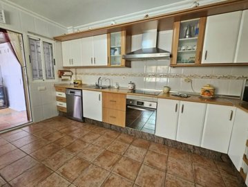 propertyimage1kvkgxkl5v20250118042053