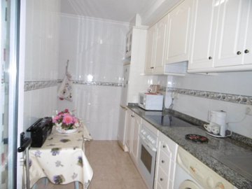 propertyimage1zc4oi4xs120250216041743