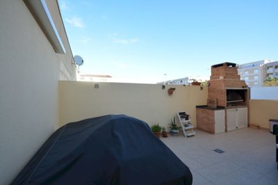 propertyimage1b9gmymijp20250219053812