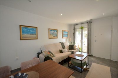 propertyimage1z8djwqbxx20250219053747