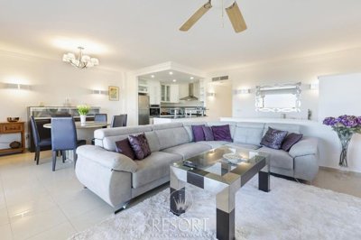 propertyimage1sl4y8u4d120250221031017