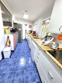 propertyimage1hiltv2jcn20250304042537