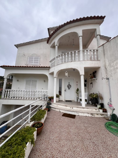 Image No.1-4 Bed House/Villa for sale