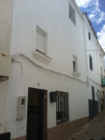 Image No.1-4 Bed Townhouse for sale