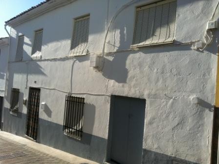 Image No.1-4 Bed Townhouse for sale