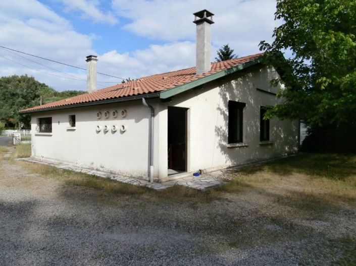 Image No.1-Maison de 2 chambres à vendre à Bernos-Beaulac