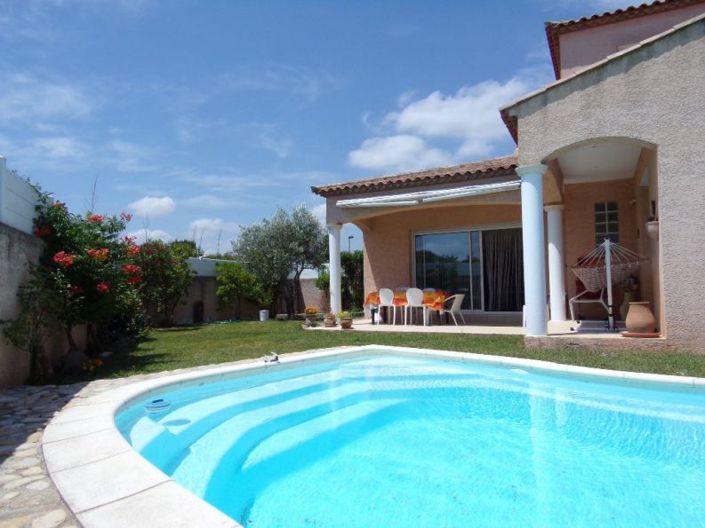 Image No.1-3 Bed Villa for sale