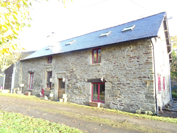 Image No.1-Maison de campagne de 2 chambres à vendre à Notre-Dame-du-Touchet