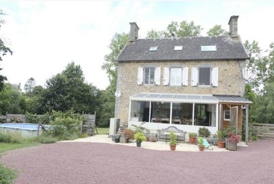 1 - Manche, Country House