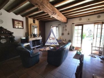 propertyforsaleinfrance-withclefrancejoinourm