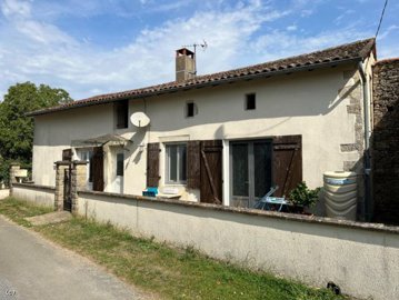 1 - Charente, House