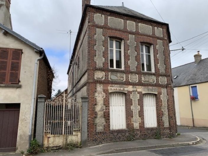 Image No.1-Maison de 2 chambres à vendre à Boucé