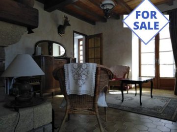 propertyforsaleinfrance-withclefrancejoinourm