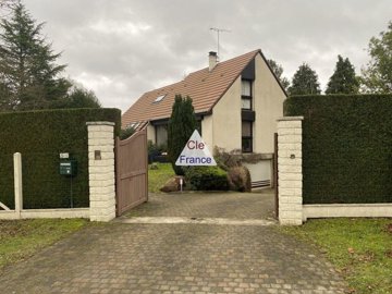 1 - Montigny, House