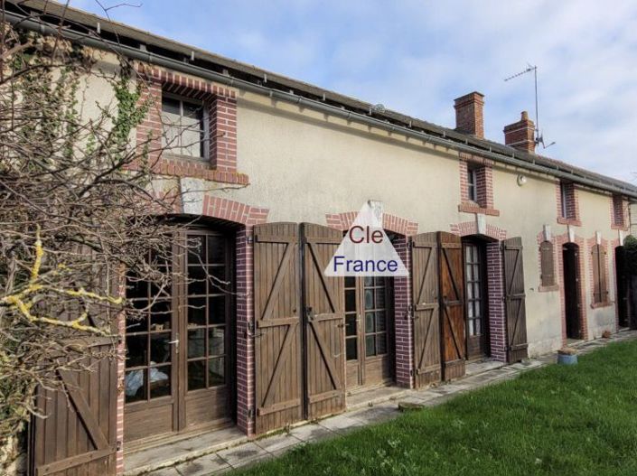 Image No.1-Ferme de 7 chambres à vendre à Valanjou