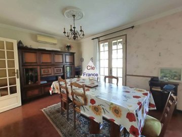 propertyforsaleinfrance-withclefrancejoinourm