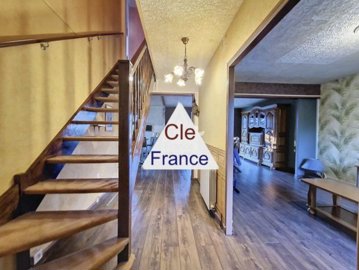 propertyforsaleinfrance-withclefrancejoinourm