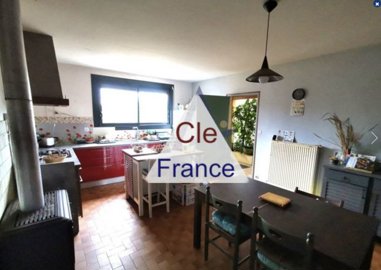 propertyforsaleinfrance-withclefrancejoinourm