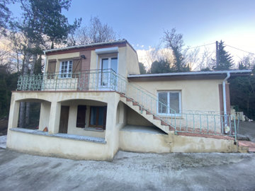 1 - Malras, Villa