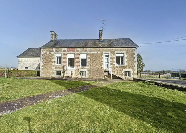 Image No.1-Maison de campagne de 3 chambres à vendre à Saint-Hilaire-du-Harcouët