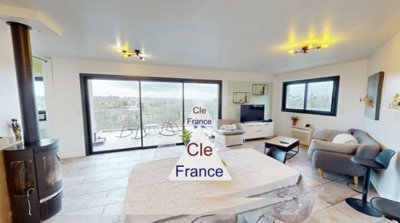 propertyforsaleinfrance-withclefrancejoinourm