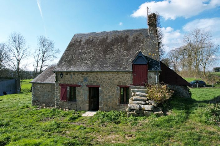 Image No.1-Maison de campagne de 1 chambre à vendre à Putanges-Pont-Écrepin