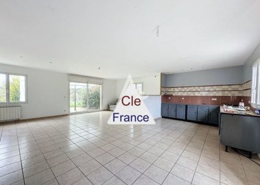 propertyforsaleinfrance-withclefrancejoinourm