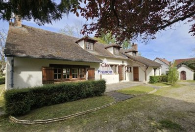 1 - Chevillon-sur-Huillard, Country House