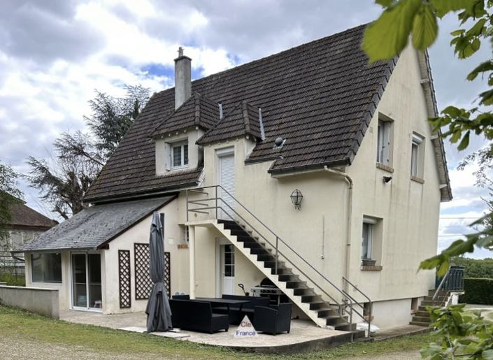 Image No.1-Maison de 4 chambres à vendre à Ousson-sur-Loire