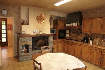 propertyforsalepropertyforsaleinfrance-withcl