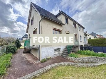 1 - Caen, Property