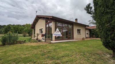 propertyforsalepropertyforsaleinfrance-withcl