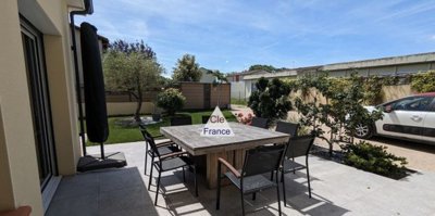 propertyforsalepropertyforsaleinfrance-withcl