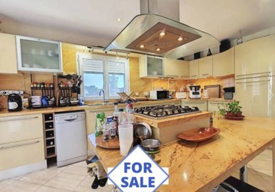 propertyforsalepropertyforsaleinfrance-withcl