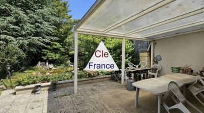 propertyforsalepropertyforsaleinfrance-withcl