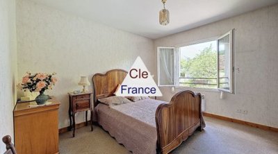 propertyforsalepropertyforsaleinfrance-withcl