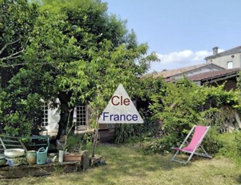 propertyforsalepropertyforsaleinfrance-withcl