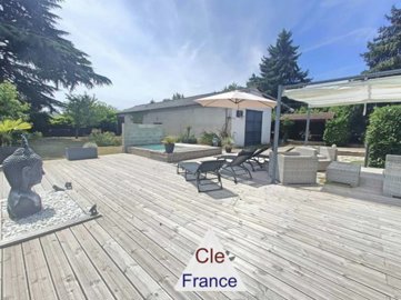 propertyforsalepropertyforsaleinfrance-withcl