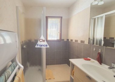 propertyforsalepropertyforsaleinfrance-withcl