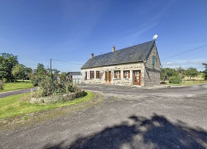 Image No.1-Maison de campagne de 4 chambres à vendre à Brécey