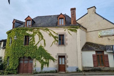 1 - Josselin, Townhouse