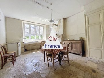 propertyforsaleinfrance-withclefrancejoinourm